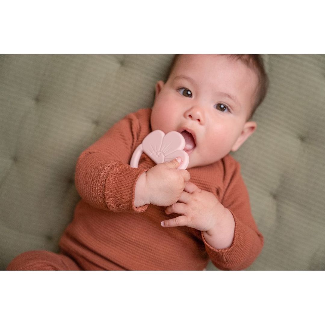 Teether silicone flower | Little Dutch