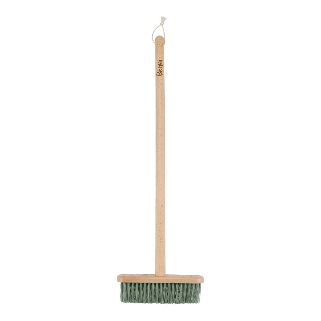 Personalized children's broom, green | Gift by Schmatzepuffer®