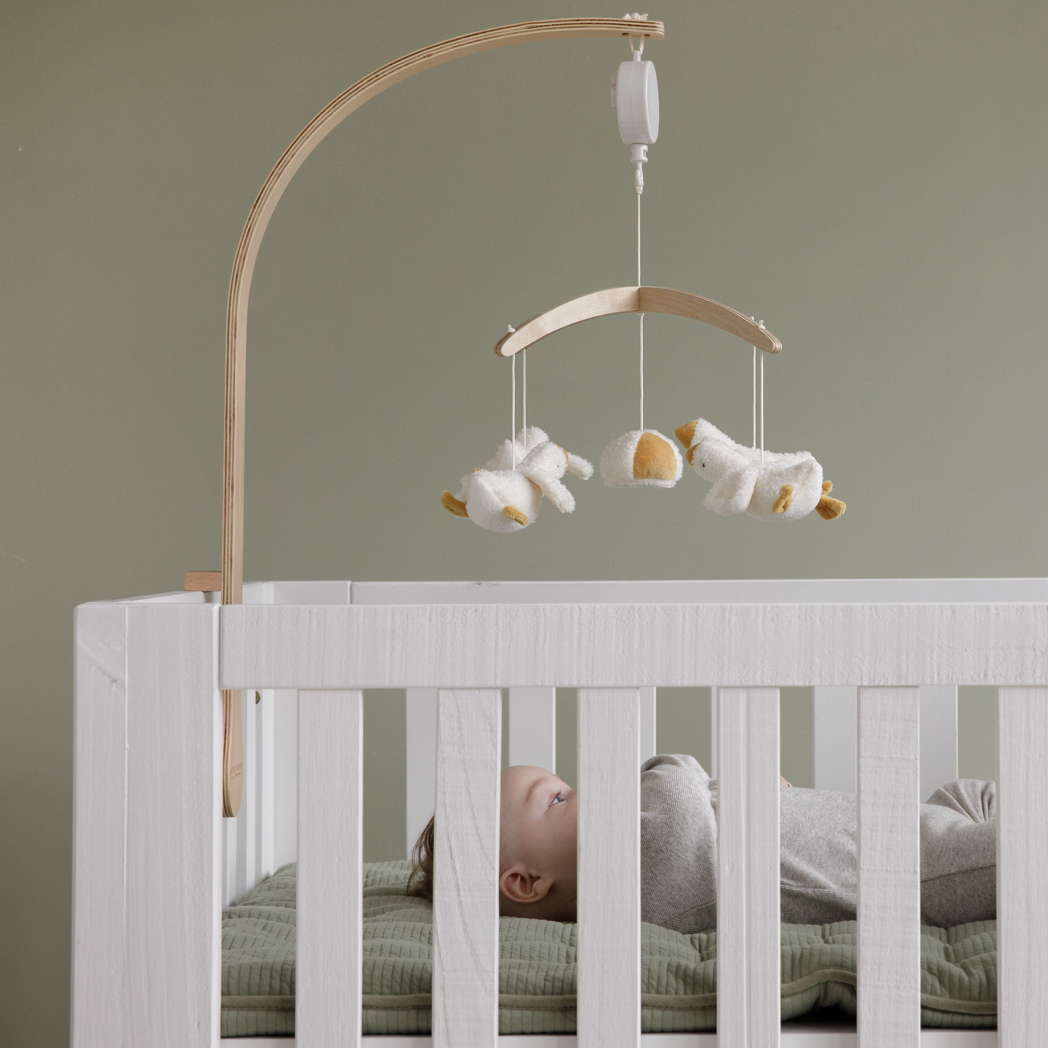 Little Goose musical mobile for baby bed by Schmatzepuffer®