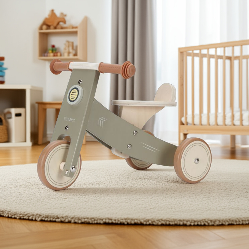 Personalisiertes Holz-Dreirad mit Namen – Geschenk für Kleinkinder