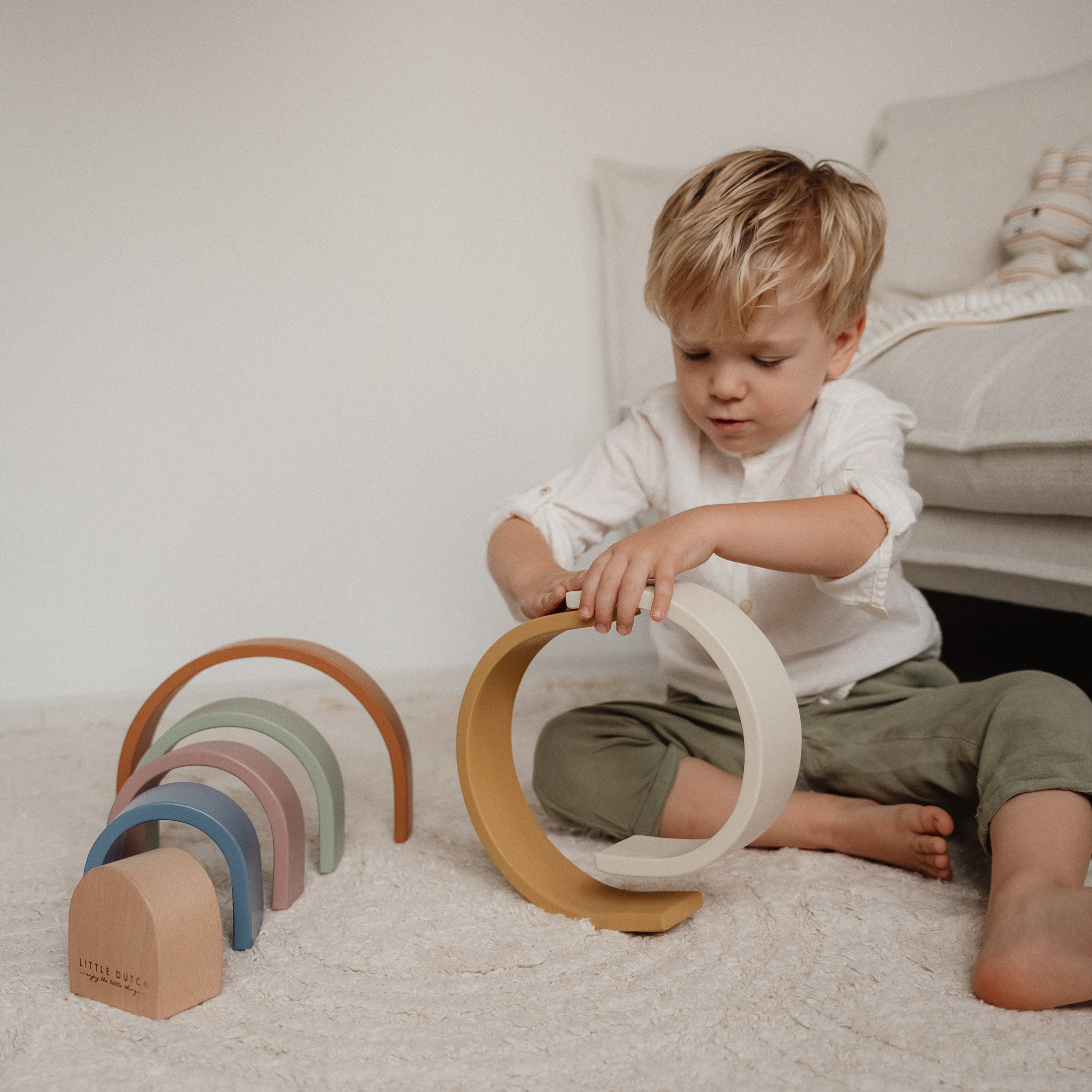 Tour à empiler Arc-en-ciel Vintage – Cadeau de naissance personnalisé