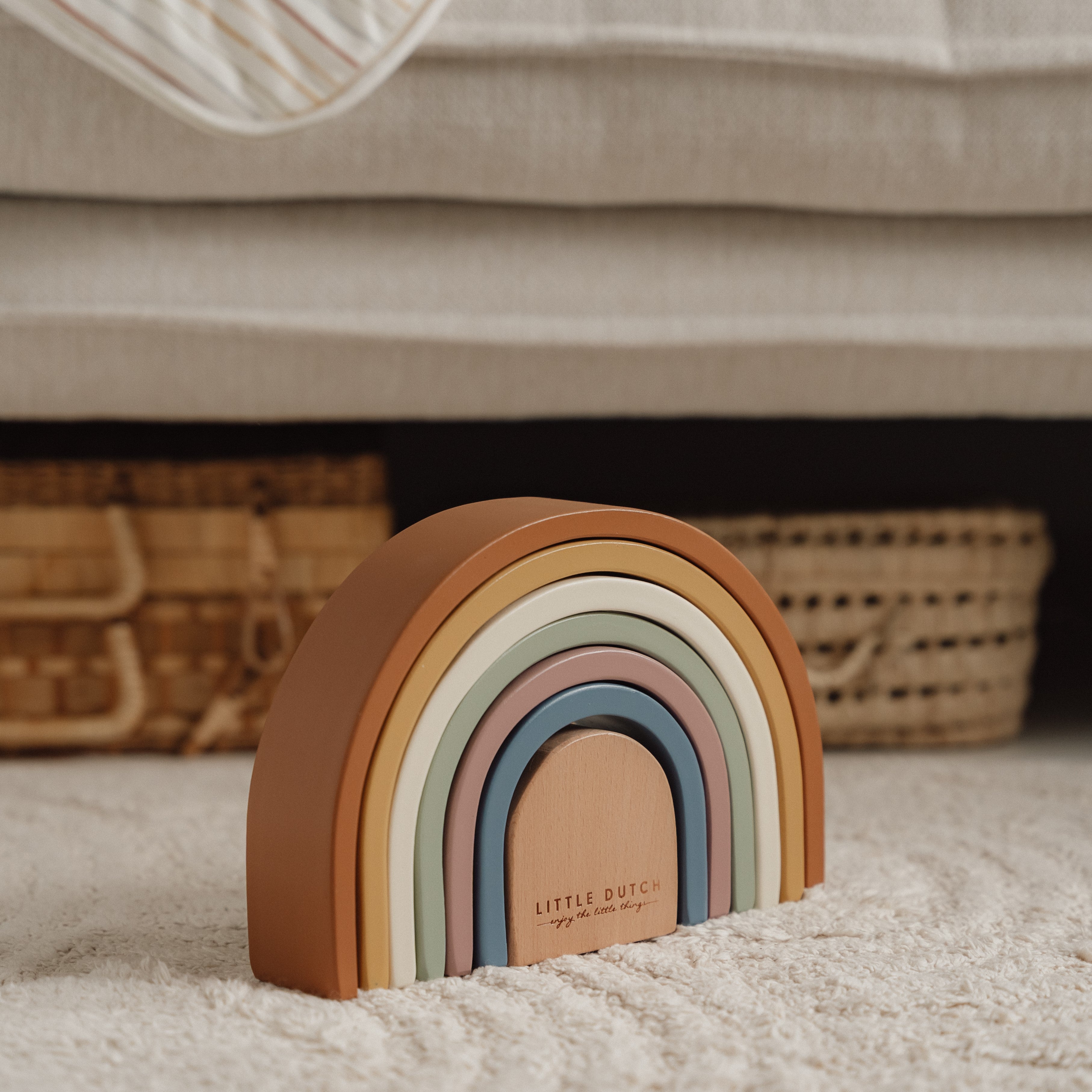 Tour à empiler Arc-en-ciel Vintage – Cadeau de naissance personnalisé