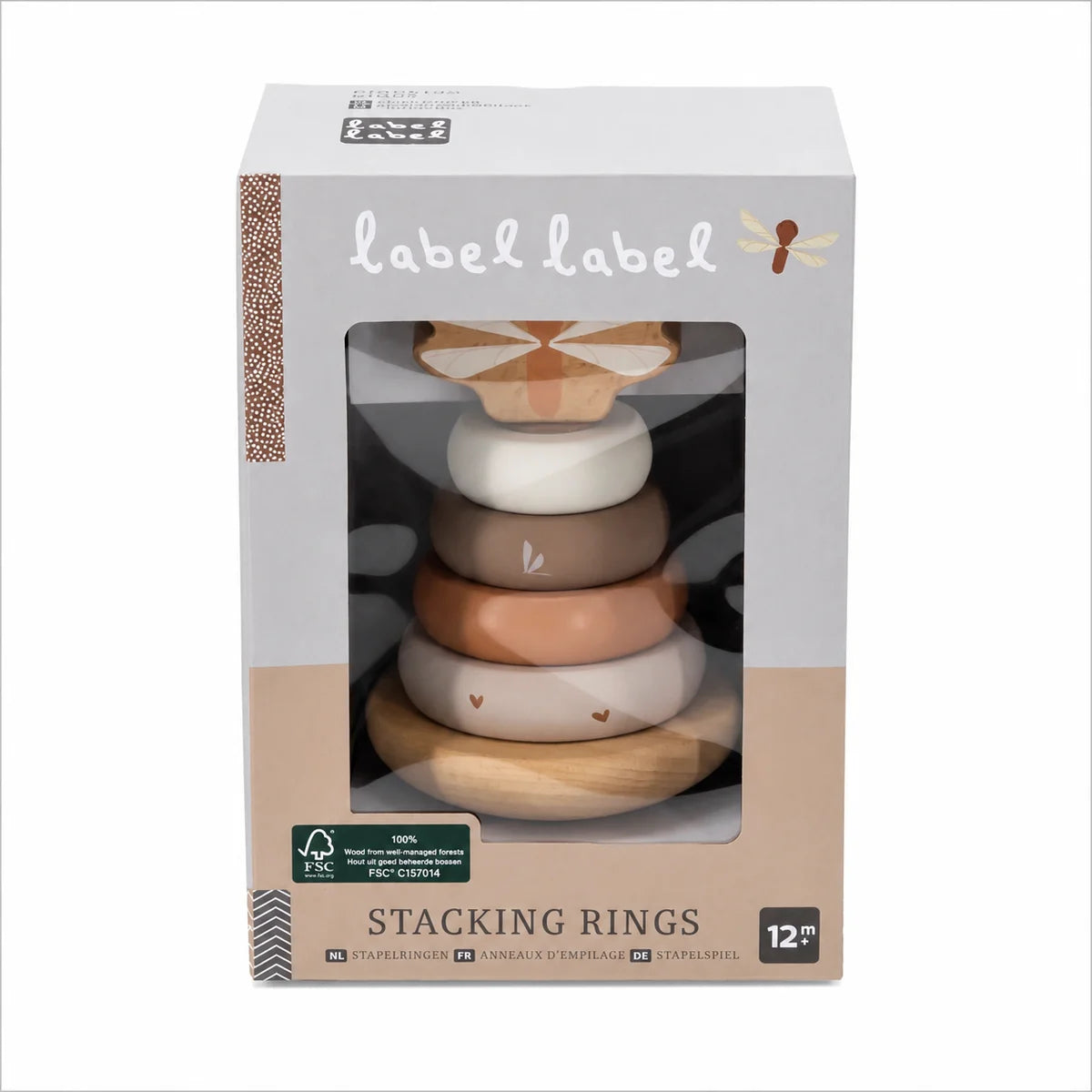 Verpackter personalisierter Balance Stapelturm aus Holz in Nougat von Label Label als hochwertiges Taufgeschenk