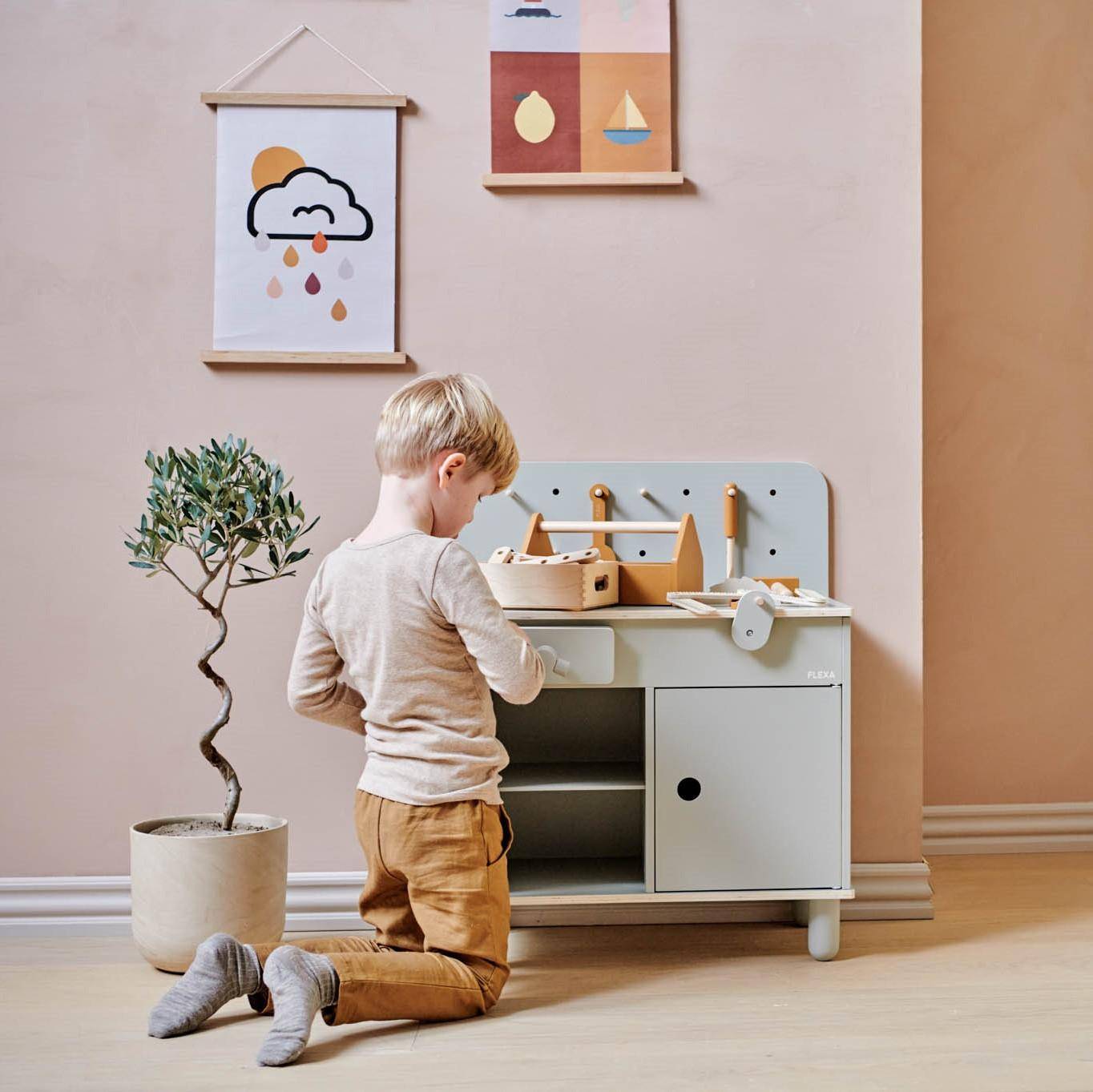 Werkbank Holz Play naturgrau I Flexa by Schmatzepuffer® personalisierbar