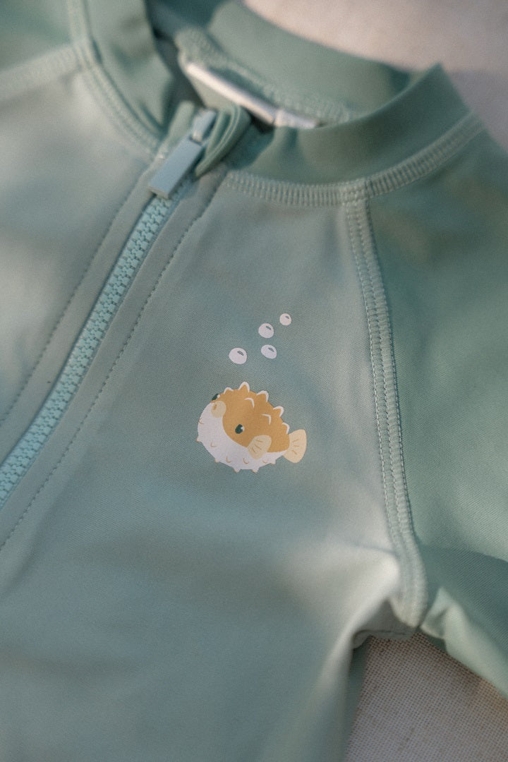 Short-sleeved swim shirt Seashells Surf Blue | Little Dutch