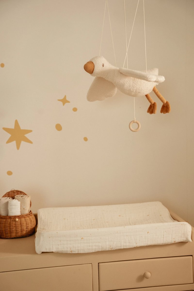 Floating Little Goose decoration GRS