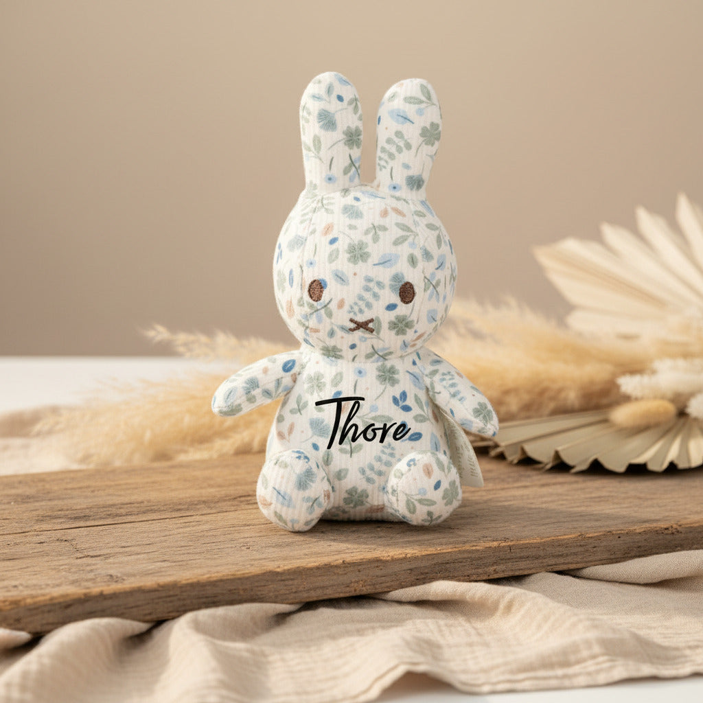 Miffy Peluche Lucky Leaves 15 cm