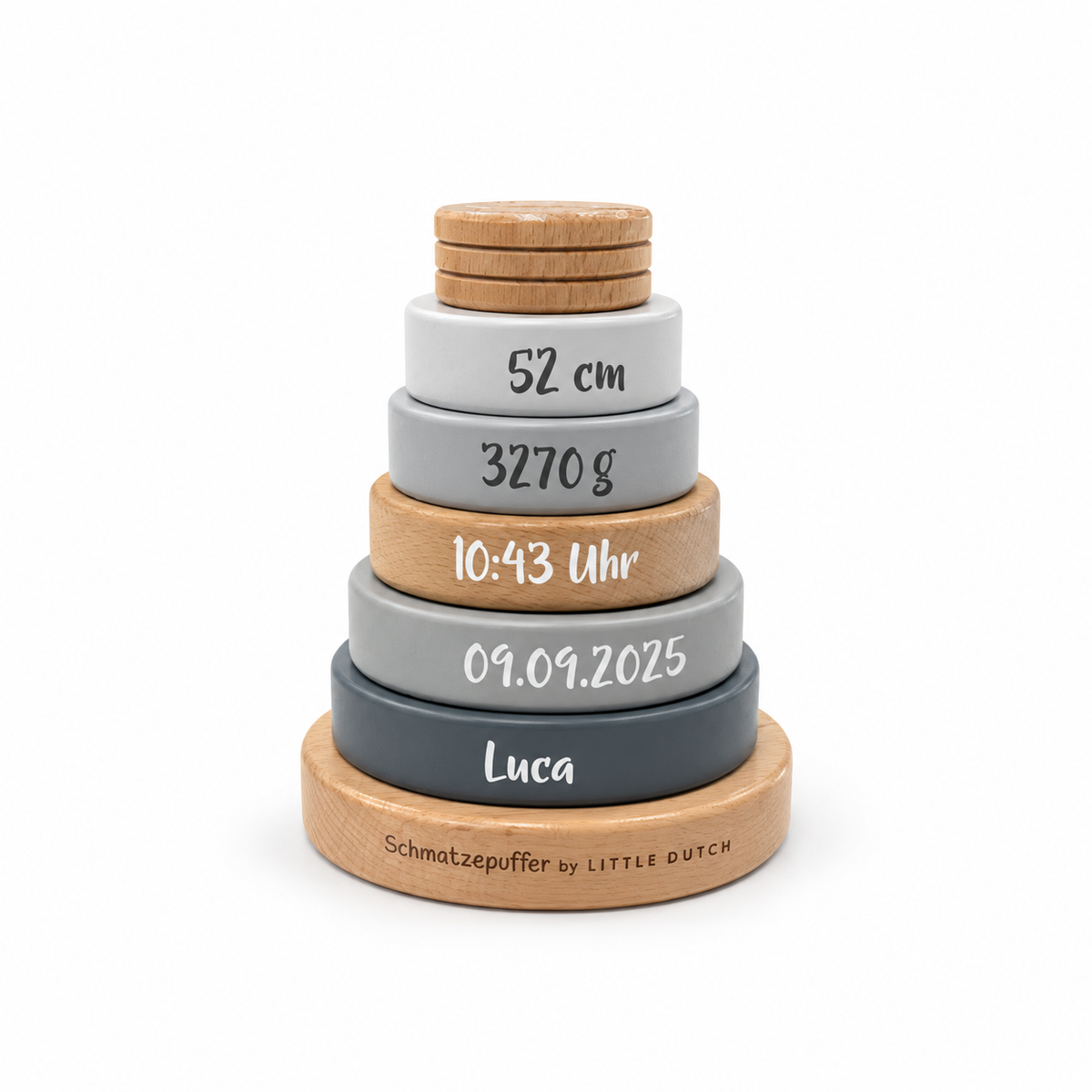 Personalisierter Little Dutch Stapelturm aus Holz mit grauen und blaugrauen Ringen, dem Namen Luca und seinen Geburtsdaten.