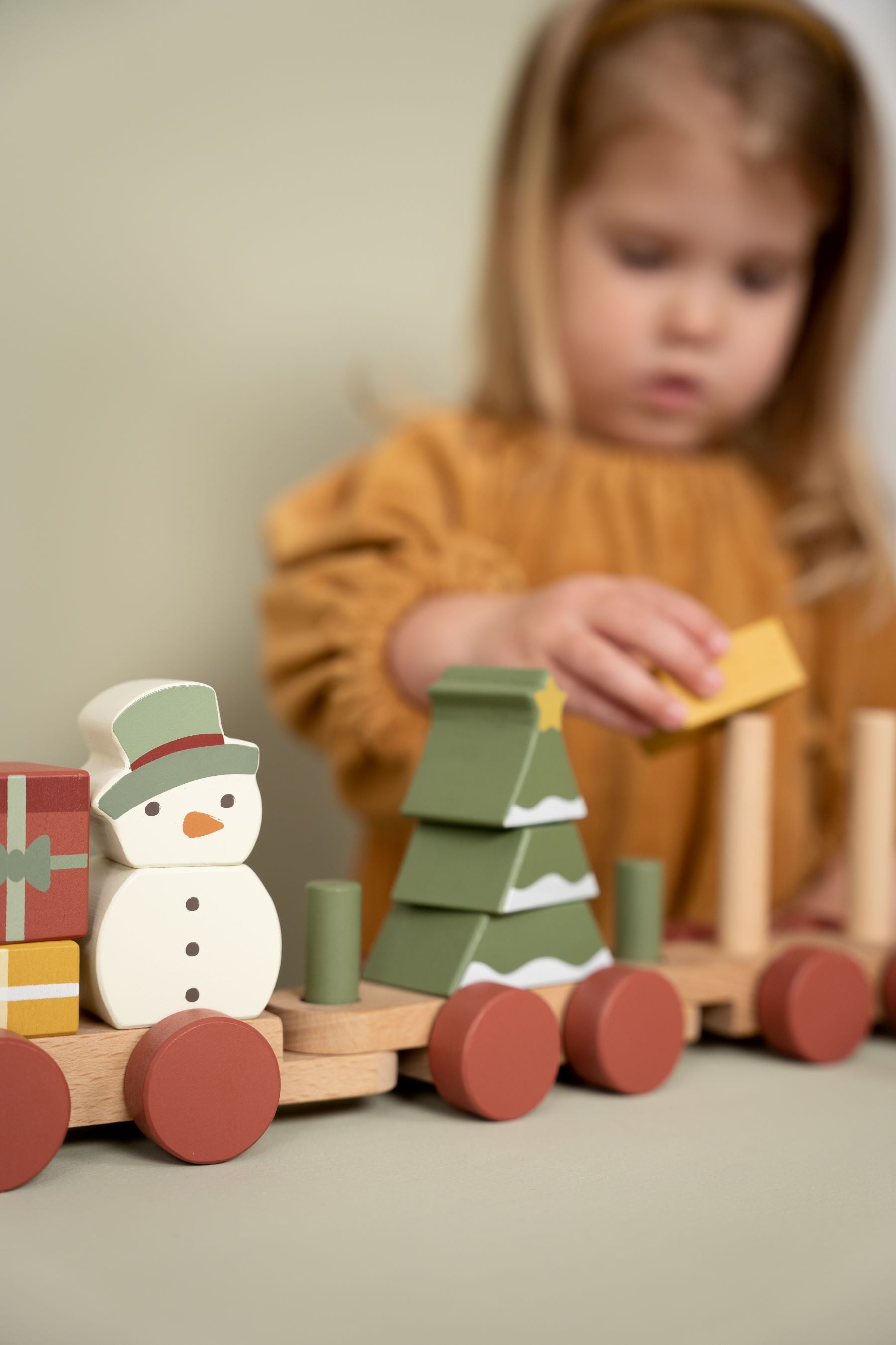 Personalisierter Holz-Zug Weihnachten – Geschenk zur Geburt