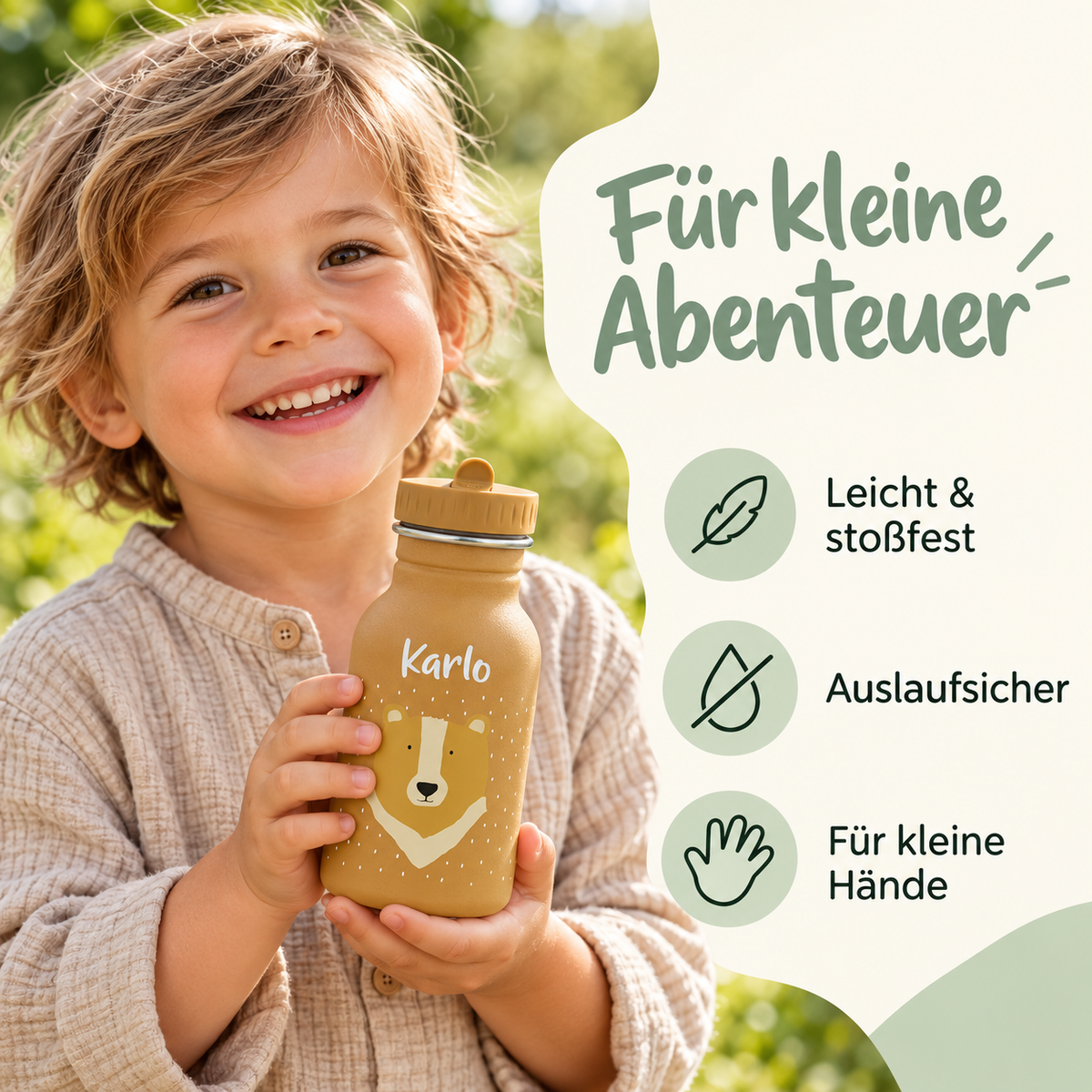 Kind hält eine ockerbraune Trixie Trinkflasche Herr Bär mit 350 ml und dem Namen Karlo neben drei Produktvorteilen