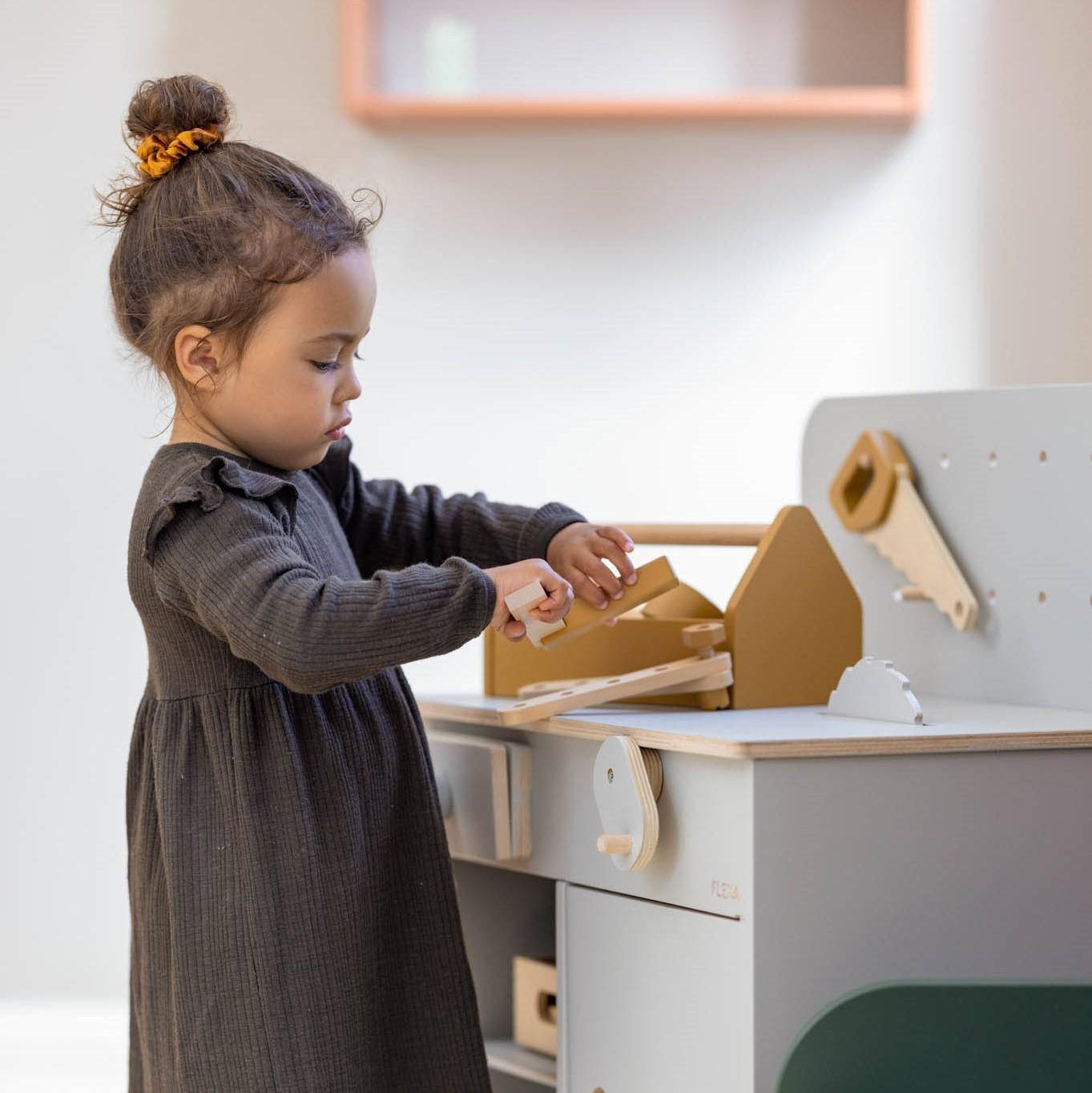 Werkbank Holz Play naturgrau I Flexa by Schmatzepuffer® personalisierbar